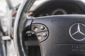 Mercedes Klasa E W210 Sedan 2.8 204KM 2001 MERCEDES-BENZ W210 E280 ELEGANCE | 2001 | 2.8 Benzyna | 83 000 km, zdjęcie 9