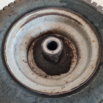 SNAPPER 11HP BRIGGS KOŁO FELGA PRZÓD PRZEDNIE