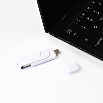 Pendrive 4 GB 2.0 USB-C TYP C BIAŁY + GRAWER TWOJE LOGO GADŻET DLA FIRMY