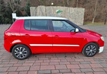 Skoda Fabia II Hatchback 1.4 i 16V 85KM 2008 Skoda Fabia Super stan techniczny 1.4 Benzyna 86KM, zdjęcie 5