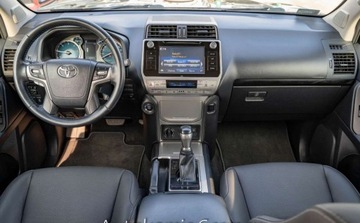 Toyota Land Cruiser VI MPV Faceliting 2.8 D-4D 177KM 2017 Toyota Land Cruiser Toyota Land Cruiser VI 2.8 D4D 4X4 177KM SALON POLSKA, zdjęcie 11