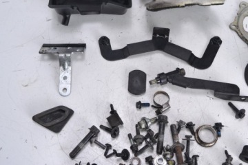 Накладная рама с болтами YAMAHA X-MAX MBK 400 125 300 14-17