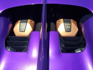 Bugatti 2021 Bugatti Chiron Pur Sport 2021 8.0l 8.0 Benzyna 1500KM, zdjęcie 3