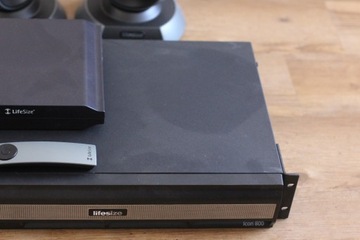 Комплект LifeSize Icon 800, видеоконференцсвязь, описание