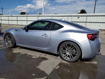 Toyota GT86 Coupe Facelifting 2.0 Boxer 200KM 2017 Toyota GT86 2.0L, Base 2.0 Benzyna 200KM, zdjęcie 2