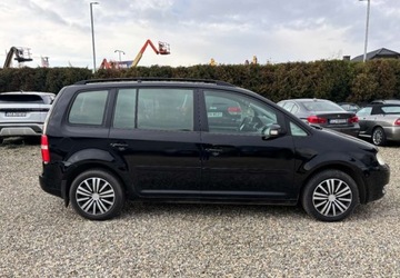 Volkswagen Touran I 2.0 TDI 140KM 2004 Volkswagen Touran Polski salon 2.0 Diesel 141KM, zdjęcie 5
