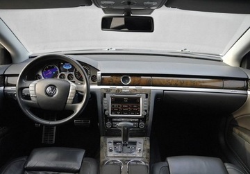 Volkswagen Phaeton 4.2 i V8 40V 335KM 2010 Volkswagen Phaeton LIFT 4.2 V8 335HP 4motion LONG ACC DVD LED Gwarancja 4.2, zdjęcie 5
