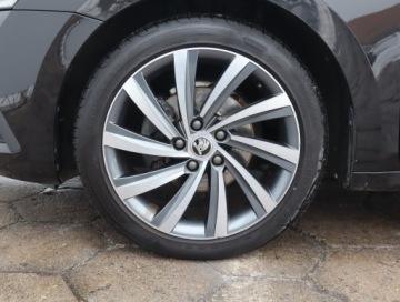 Skoda Octavia III Kombi Facelifting 1.5 TSI ACT 150KM 2020 Skoda Octavia 1.5 TSI, Salon Polska, zdjęcie 13