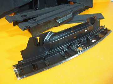 Audi Q5 8R Обивка багажника, боковины