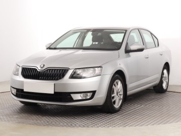 Skoda Octavia III Liftback 1.6 TDI 90KM 2016 Skoda Octavia 1.6 TDI, Navi, Klima, Klimatronic, zdjęcie 1