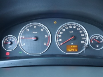 Opel Vectra C Hatchback 1.9 CDTI ECOTEC 150KM 2006 Opel Vectra 1.9 CDTI, Klima, Klimatronic, zdjęcie 10