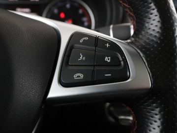 Mercedes Klasa B W246 Sports Tourer Facelifting 1.5 180 d 109KM 2016 Mercedes B 180 Automat full LED skóra/alcantara, zdjęcie 28