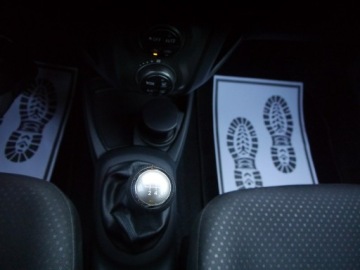 Toyota Yaris II Hatchback 5d 1.33 Dual VVT-i 101KM 2011 Toyota Yaris 1.3 Stan b.dobry Bez rdzy i korozji!!, zdjęcie 18