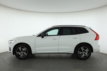 Volvo XC60 II Crossover D4 190KM 2019 Volvo XC60 D4, Salon Polska, 187 KM, Automat, zdjęcie 2