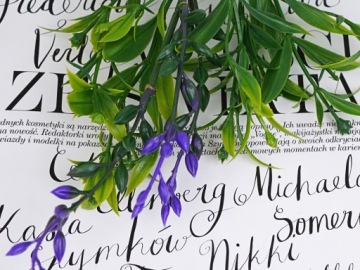 ИСКУССТВЕННЫЕ ЦВЕТЫ РУСКУС, ВЕТОЧКИ ЗЕЛЕНЫХ ЛИСТЬЕВ ДЛЯ ПЛАТЬЯ, ФИОЛЕТОВЫЕ 56см