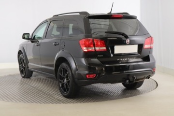 Fiat Freemont 2015 Fiat Freemont 2.0 MultiJet, 4X4, Automat, zdjęcie 3