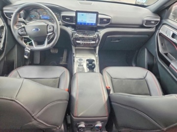 Ford Explorer VI 2023 Ford Explorer ST-Line 2023 2.3 Benzyna 300KM, zdjęcie 8
