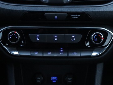 Hyundai i30 III Hatchback Facelifting 1.5 DPI 110KM 2021 Hyundai i30 1.5 DPI, Salon Polska, Serwis ASO, zdjęcie 13