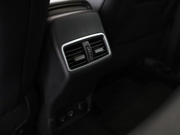 Renault Kadjar Crossover Facelifting 1.3 TCe 140 FAP 140KM 2019 Renault Kadjar Intens automat navi kamera hak, zdjęcie 35