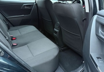 Toyota Auris II Hatchback 5d Dual VVT-i 100 99KM 2013 Toyota Auris Salon Polska, Serwis ASO, KameraCzujniki parkowania 1.3 99KM, zdjęcie 15