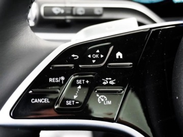 Mercedes GLE V167 SUV Facelifting 2.0 300d 269KM 2025 GLE Coupe 300 d 4-Matic AMG Line 2.0 (269KM) 2025, zdjęcie 9