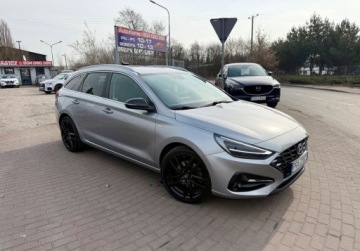Hyundai i30 III Wagon Facelifting 1.5 T-GDI 48V 160KM 2022 Hyundai i30 1.5T-gdi 160Ps FULL LED Navi Kamera Extra stan 1.5 Benzyna, zdjęcie 2