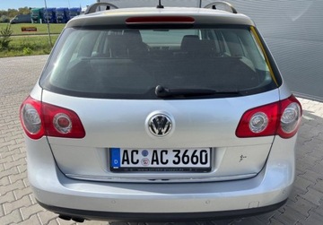 Volkswagen Passat B6 Variant 2.0 TDI-CR DPF 110KM 2010 Volkswagen Passat 2.0 TDI B6 DSG KLIMA NAVI Oplacony Stan bdb ZAMIANA, zdjęcie 2