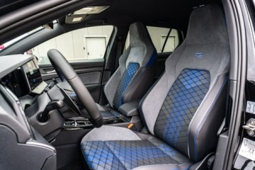 Volkswagen Golf VIII R Facelifting 2.0 TSI 333KM 2026 Volkswagen Golf R 2.0 TSI 4Motion 333 KM DSG -, zdjęcie 17