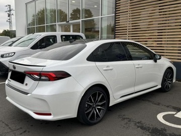 Toyota Corolla XII Sedan Facelifting 1.8 Hybrid 140KM 2025 GR Sport 1.8 Hybrid 140KM | Podgrzewane fotele!, zdjęcie 4
