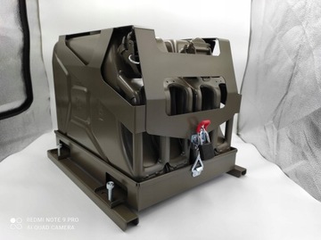 2 КАНИСТРЫ ОБЪЕМОМ 20 Л + КРЕПЛЕНИЕ ДЛЯ БАГАЖНИКА НА КРЫШЕ