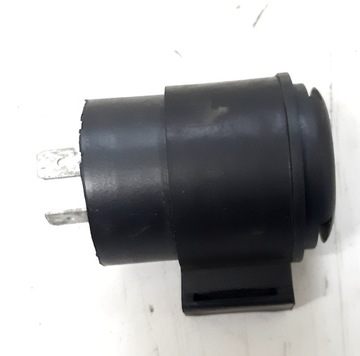 Указатель поворота Peugeot Tweet