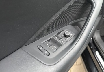 Volkswagen Passat B8 Variant Facelifting 2.0 TDI SCR 150KM 2024 Volkswagen Passat 2.0 Diesel 150KM, zdjęcie 16