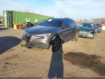 Alfa Romeo Stelvio SUV Facelifting 2.0 Turbo 280KM 2022 Alfa Romeo Stelvio Ti 2022 2.0 Benzyna 280KM, zdjęcie 1