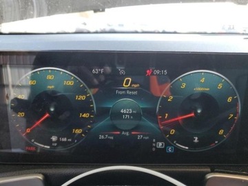 Mercedes GLB 2022 Mercedes-Benz GLB 2022r., 4MATIC, od ubezpieczalni 2.0 Benzyna 221KM, zdjęcie 10