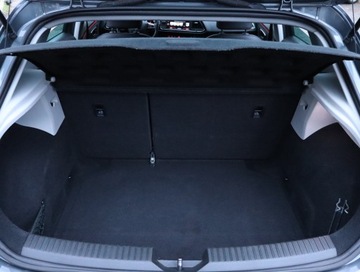 Seat Leon III Hatchback Facelifting 1.4 TSI 125KM 2018 Seat Leon 1.4 TSI, Salon Polska, Navi, Klima, zdjęcie 13