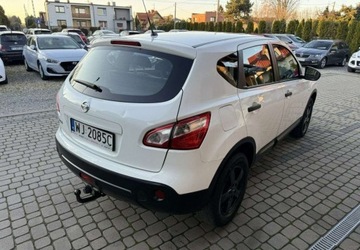 Nissan Qashqai I Crossover Facelifting  1.6 117KM 2013 Nissan Qashqai Rej.02.2014 1,6 117 Klimatyzacja Kola latozima 1.6 Benzyna, zdjęcie 6