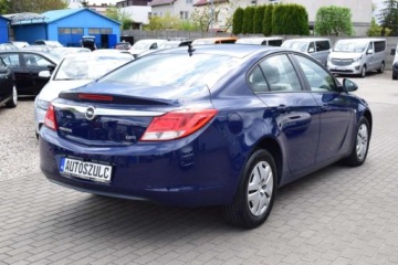 Opel Insignia I Sedan 2.0 CDTI ECOTEC 110KM 2010 Opel Insignia 2.0 CDTI, Zarejestrowany, Limuzyna, Tempomat, Klima, Rok Gwa, zdjęcie 8