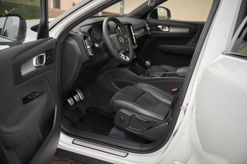 Volvo XC40 2021 R-DESIGN ___ SUPER PREZENCJA__ PANORAMA __HARMAN KARDON__KEYLES GO, zdjęcie 21
