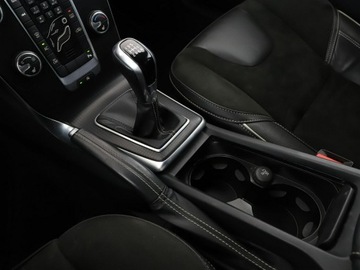 Volvo V40 II 2019 Volvo V40 R-line full LED klima auto navi grzane, zdjęcie 26