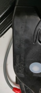 Панель задней левой двери + динамик + замок + м C71447-106