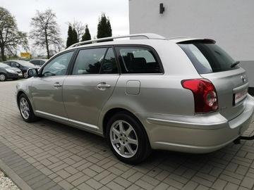 Toyota Avensis II Kombi 2.0 D-4D 126KM 2007 Toyota Avensis 2.0 D-4D 126KM # Klimatr #, zdjęcie 8