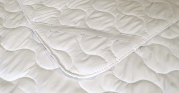 СТЕГАНАЯ НАМАТРАСНАЯ ЗАЩИТА 140x200 JWJ ПОДЛОЖКА