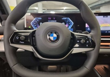 BMW Seria 5 G90-91 2025 BMW Seria 5 i 208 KM l Adaptive LED Driving Assistant Professional Harman, zdjęcie 26
