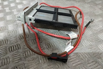 CHLADIČ ELEKTRICKÉ RADIÁTORU MERCEDES-BENZ E (W212) 5HB009192 2.1L