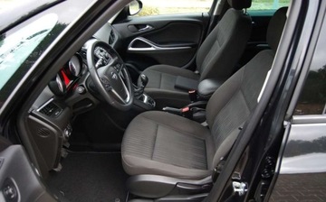 Opel Zafira C Tourer 1.4 Turbo ECOTEC 140KM 2016 Opel Zafira 1.4B 140Ps Klimatronik Navi Parktronik Alu17 Kamera 7 foteli Z, zdjęcie 5