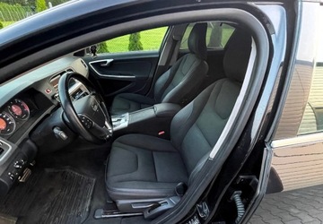 Volvo S60 II Sedan 2.0 D3 163KM 2010 Volvo S60 2.0 Diesel 163 Km D4 Momentum 2.0 Diesel 163KM, zdjęcie 15