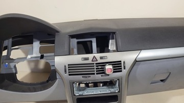 DESKA ROZDĚLOVAČE KOKPIT OPEL ASTRA H EVROPA