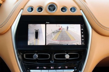 Aston Martin DBX 2021 Aston Martin DBX 2021. 4.0 Benzyna 542KM, zdjęcie 16