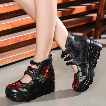 Skórzane Haftowane Buty W Stylu Retro Na Koturnie