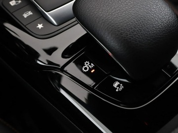 Mercedes Klasa A W177/V177 Hatchback AMG 2.0 A35 306KM 2020 Mercedes A 35 AMG A35 AMG 4MATIC 306KM Automat, zdjęcie 37